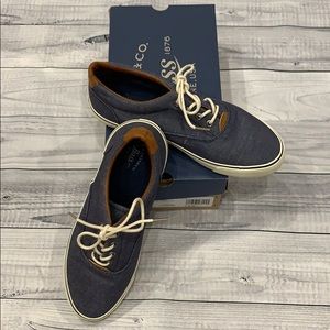 G.H. BASS & Co. Navigate Chambray Size 7.5